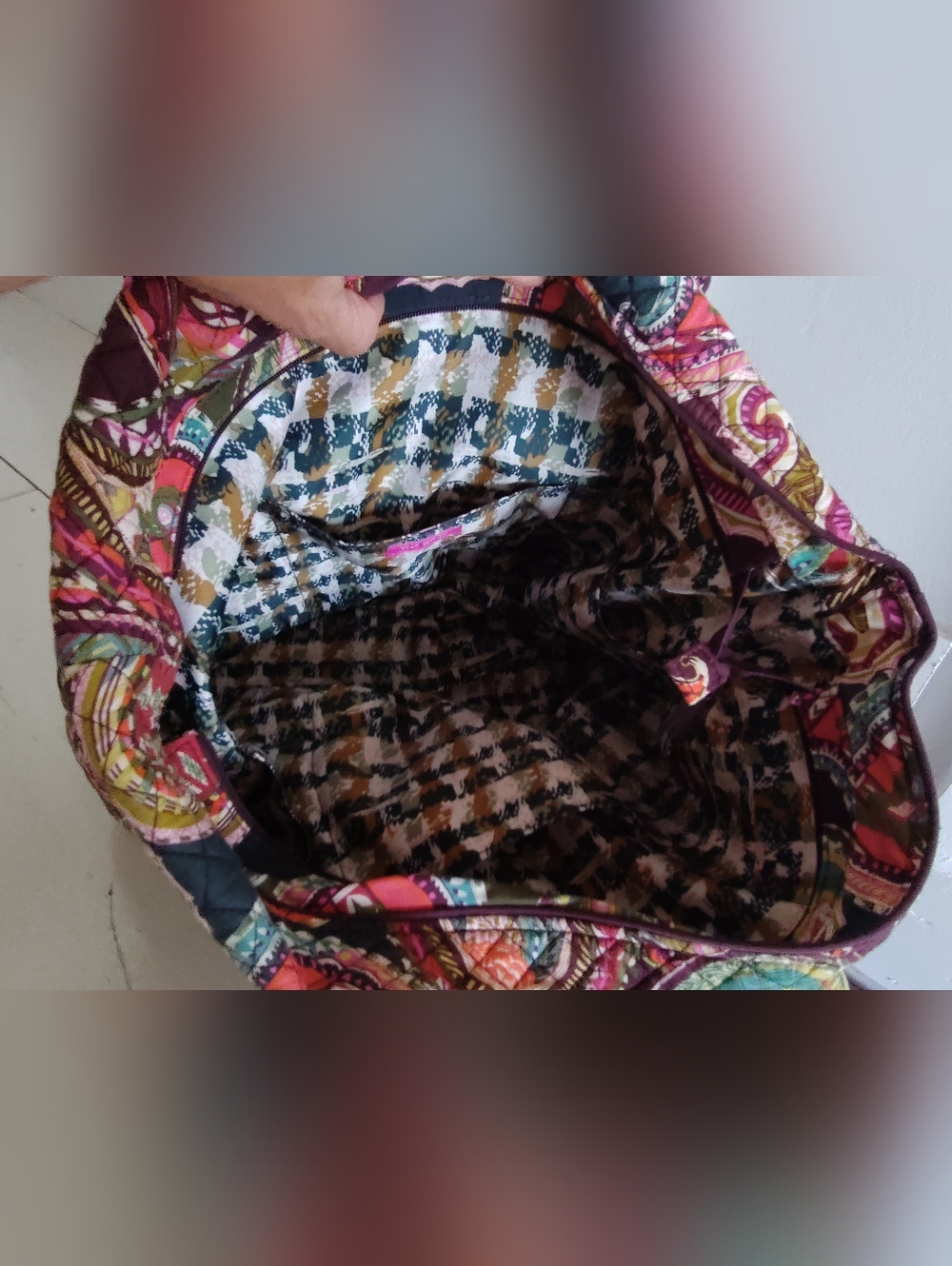 Vera Bradley Burgundy Coral Green Multi Paisley Quilted Weekend Tote ShoulderBag - Picture 5 of 8